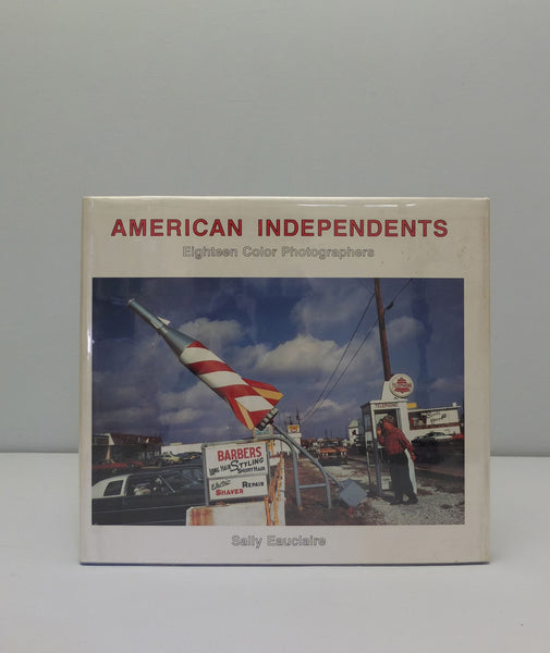 アート・デザイン・音楽 American Independents Sally Eauclaire American Independents: Eighteen Color Photographers