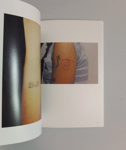 洋書  MADE TATTOOS RULE Thomas Jeppe Buy Thomas Jeppe: Home Made Tattoos Rule Book Online at Low