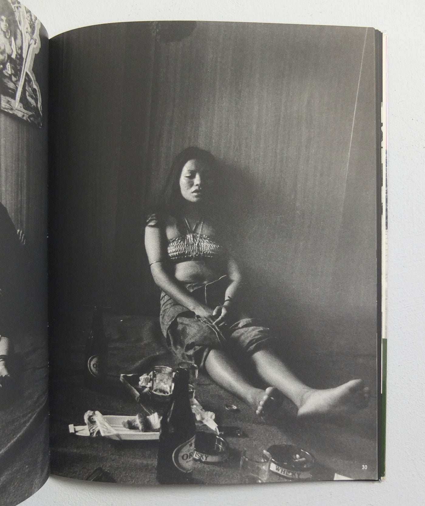 Atsuki Hibi in Kyampu Hansen / Hot Days in Camp Hansen by Mao Ishikawa}