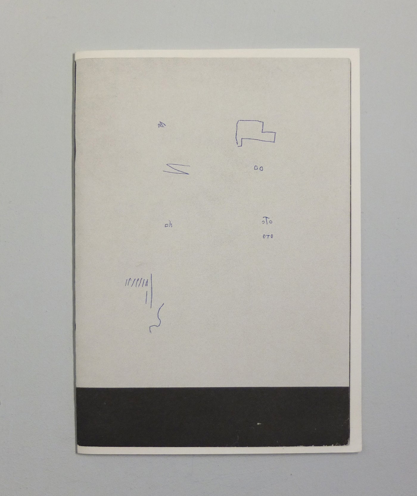 Modern Art in Everyday Life by Sara MacKillop}