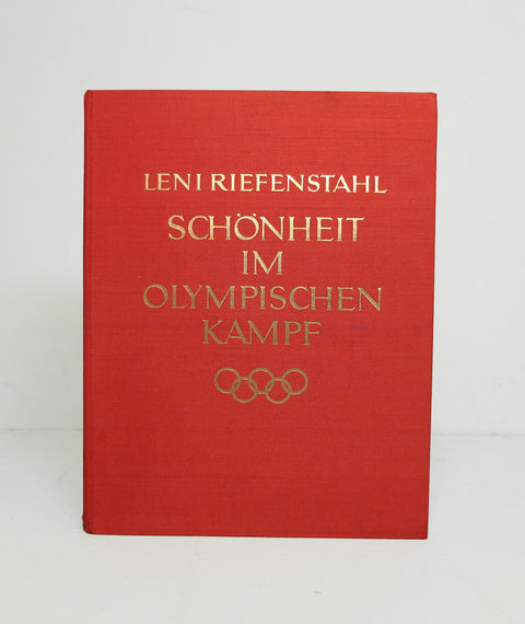 Schönheit im Olympischen Kampf (Beauty in the Olympic Games) by Leni Riefenstahl