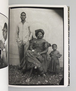 Photographs Bamako Mali 1948-1963 by Seydou Keita}