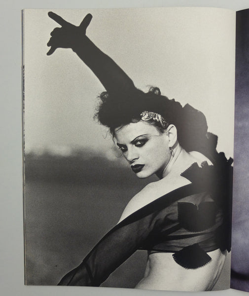 Comme des garcons 6 magazine programacion shop