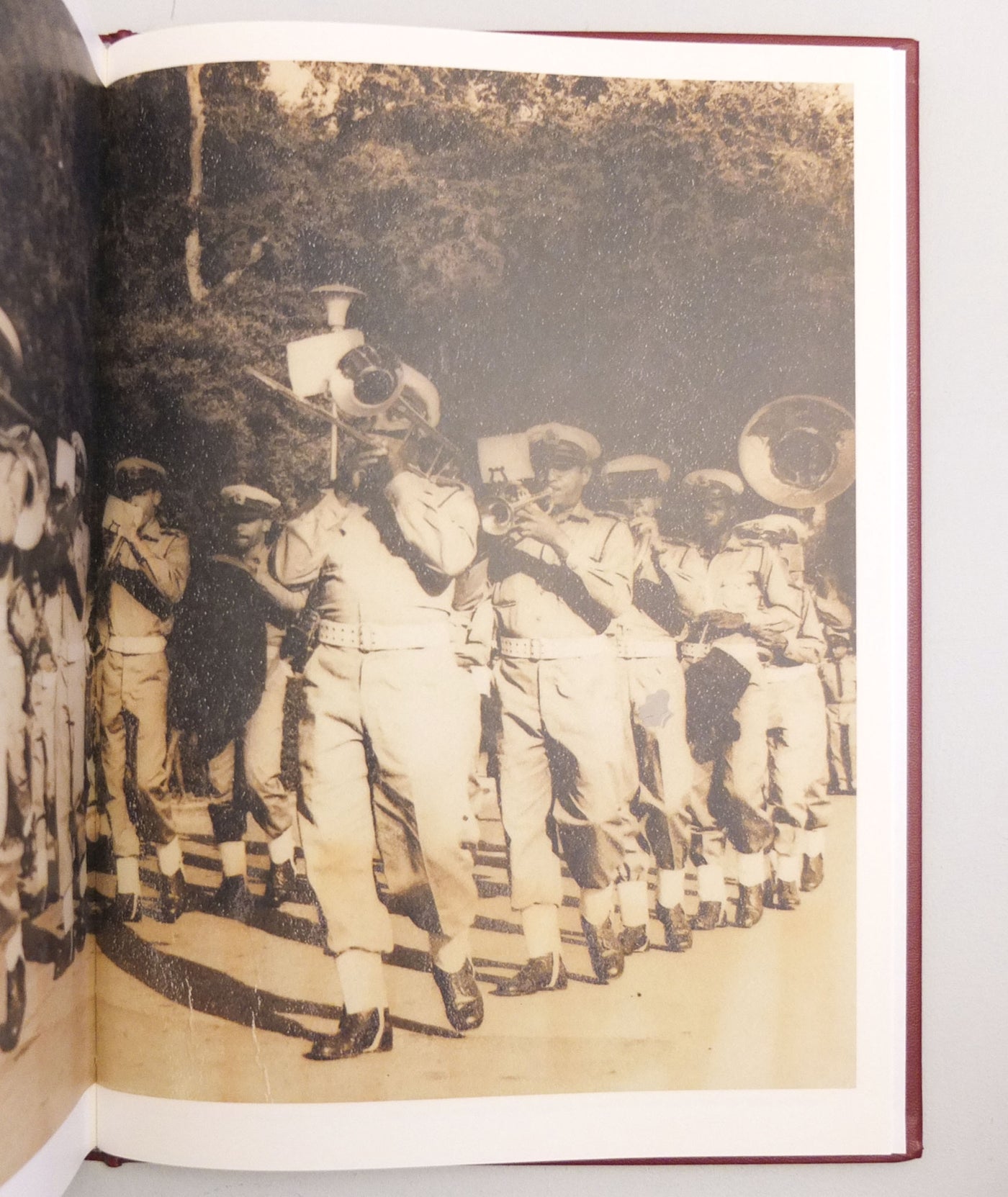 De Politiekapel van Suriname by Sara Blokland}