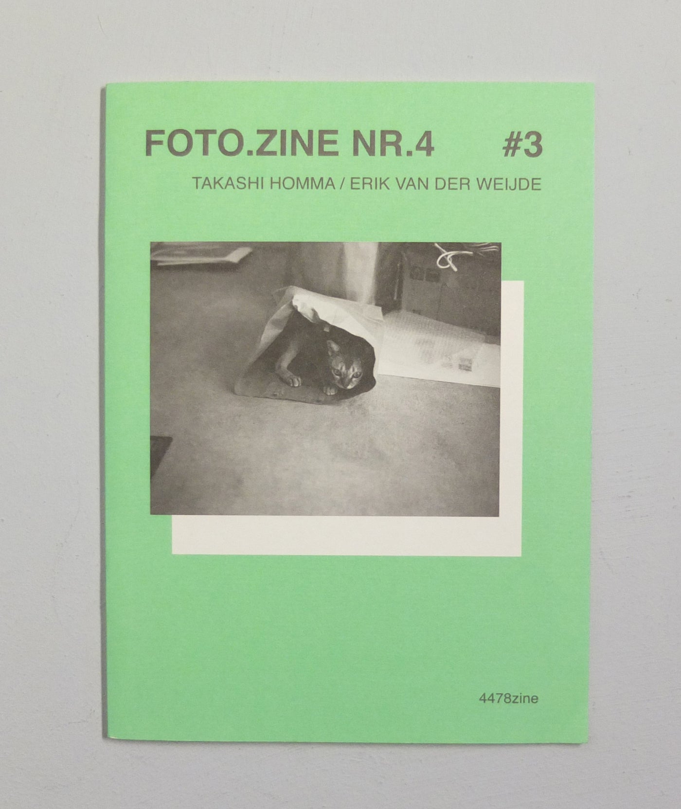 foto.zine nr.4 by Erik van der Weijde}