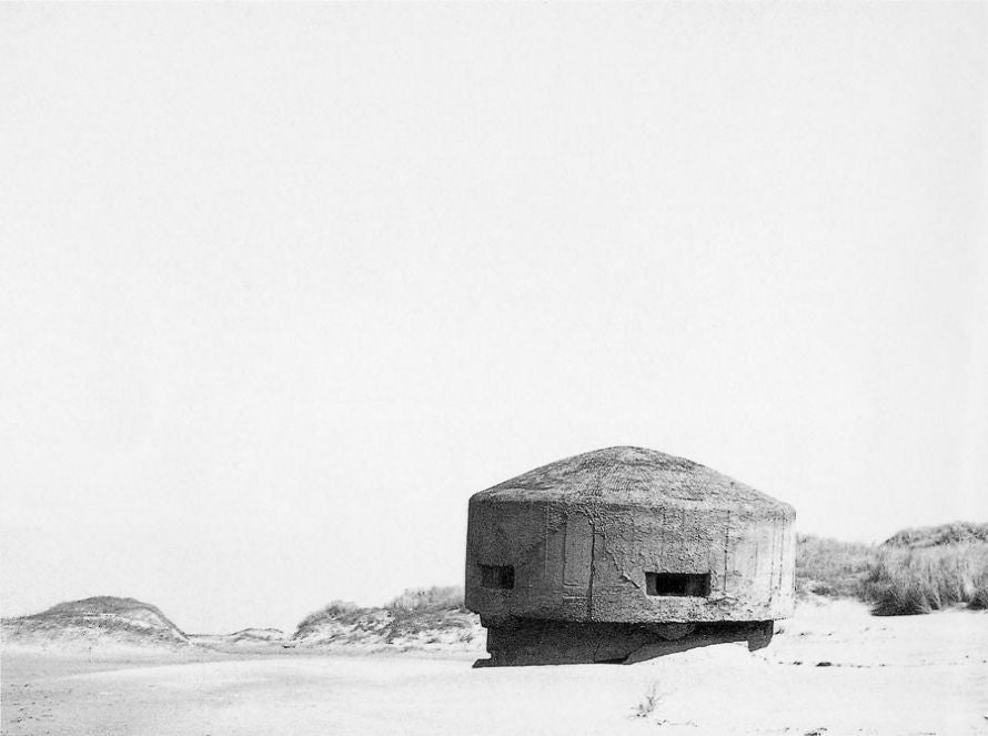 Bunker Archeology by Paul Virilio}