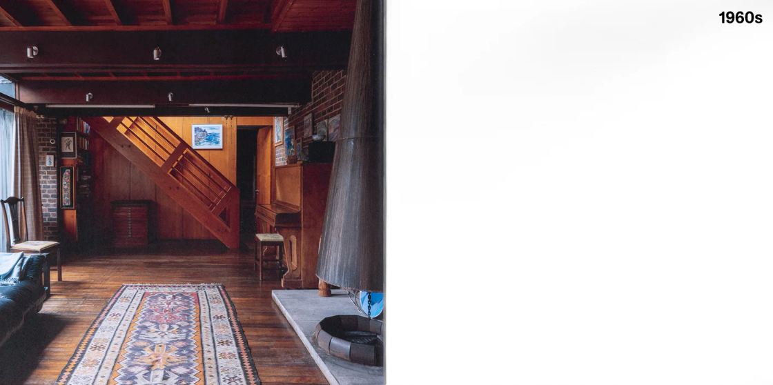 At Home in London: The Mews House by Ellis Woodman}