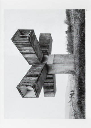Jan Kempenaers - Memorials}