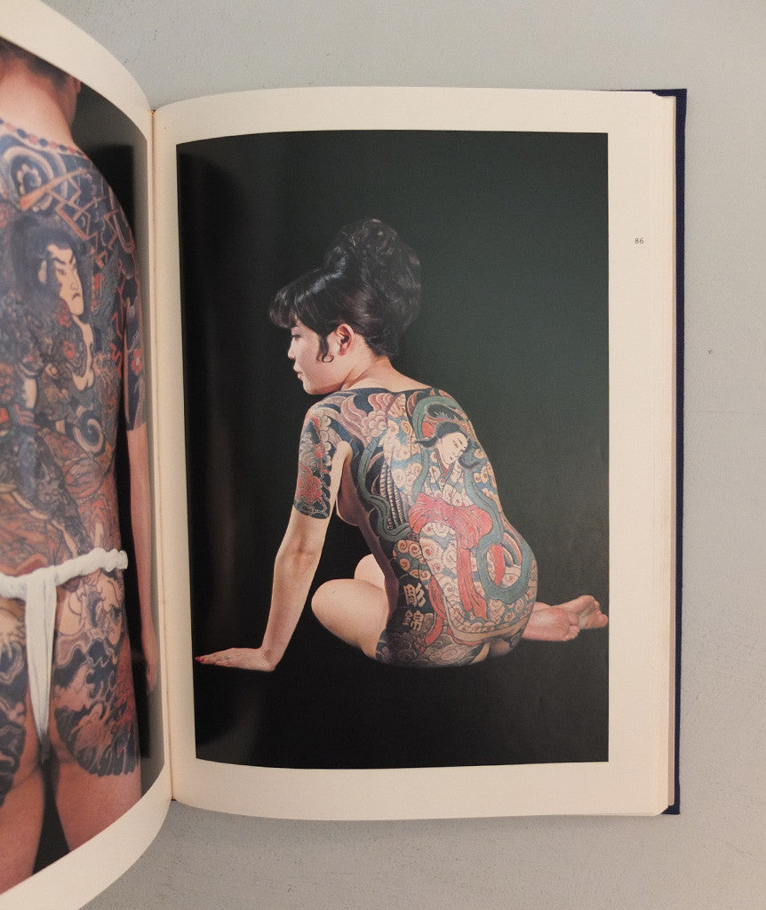 World of Japanese Tattooing by Iizawa Tadasu}